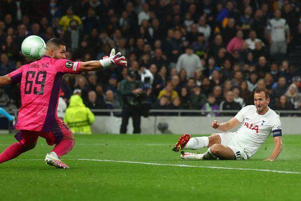 开云官方网站-热刺欧协杯虐菜动牛刀 凯恩上演三大杯帽子戏法！