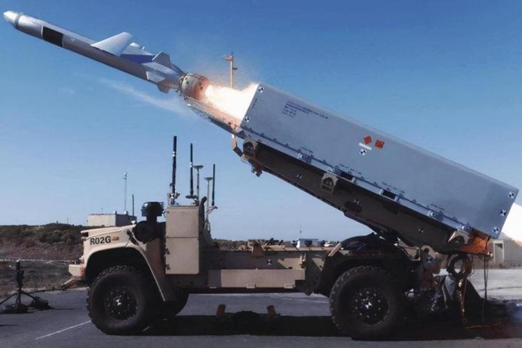 开云官方网站-一发瘫痪全美？美专家急喊中国停手，自己玩了60年却不让中国碰！