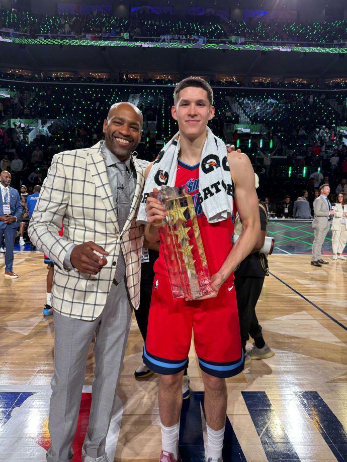 开云体育-篮网官宣：8号秀杰明因伤赛季报销 曾连34场命中三分新秀历史第一