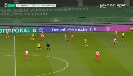 【德国杯】桑乔哈兰德各两球 多特4比1莱比锡RB捧杯